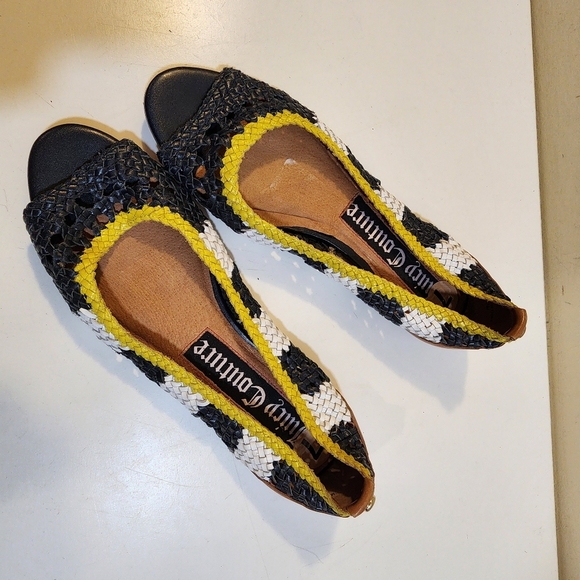 JUICY COUTURE Open toe Slip on Crochet Flat Casual Shoes size 7 - Picture 3 of 12